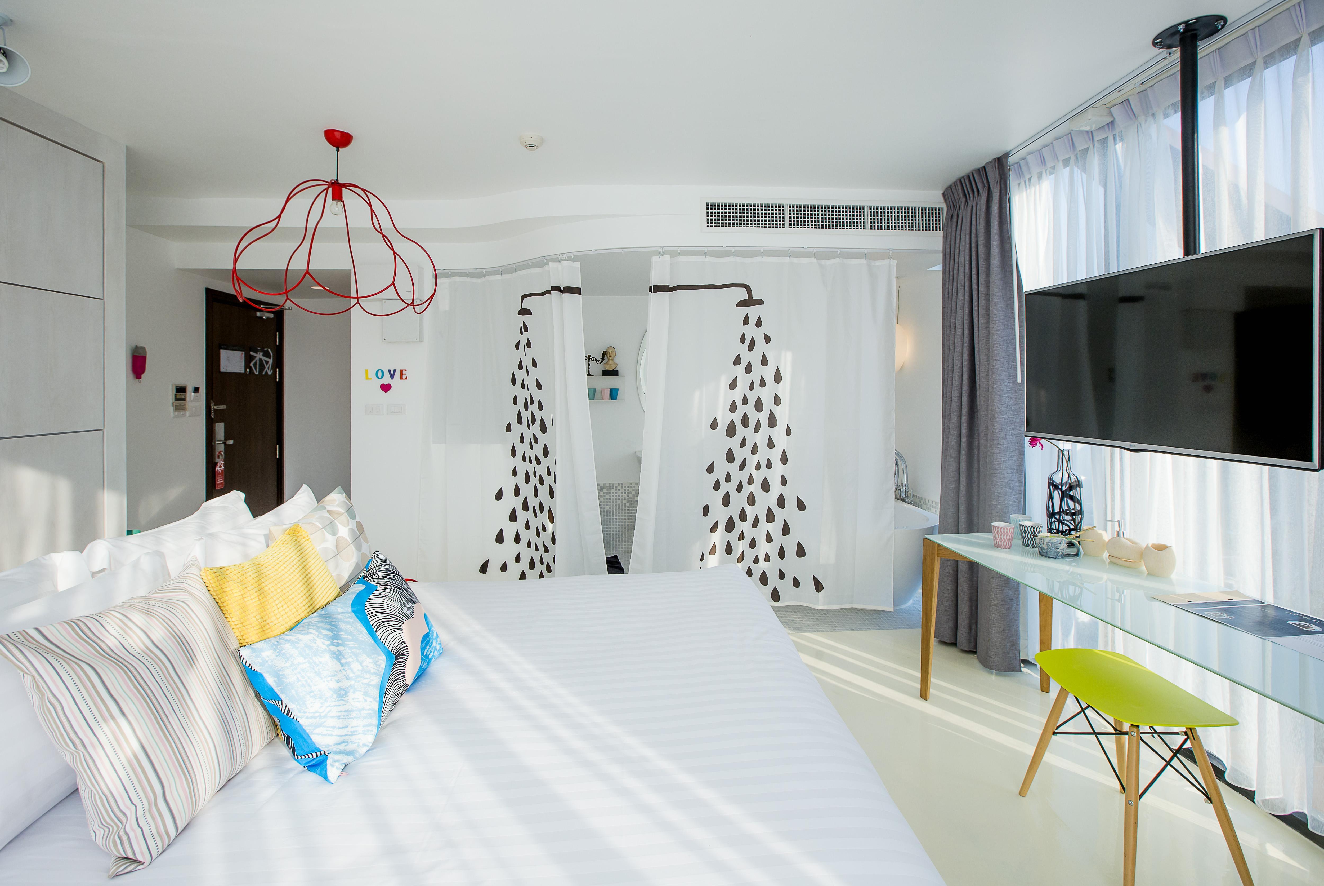 Art Mai Gallery Nimman Hotel Τσιάνγκ Μάι Εξωτερικό φωτογραφία A room at the hotel