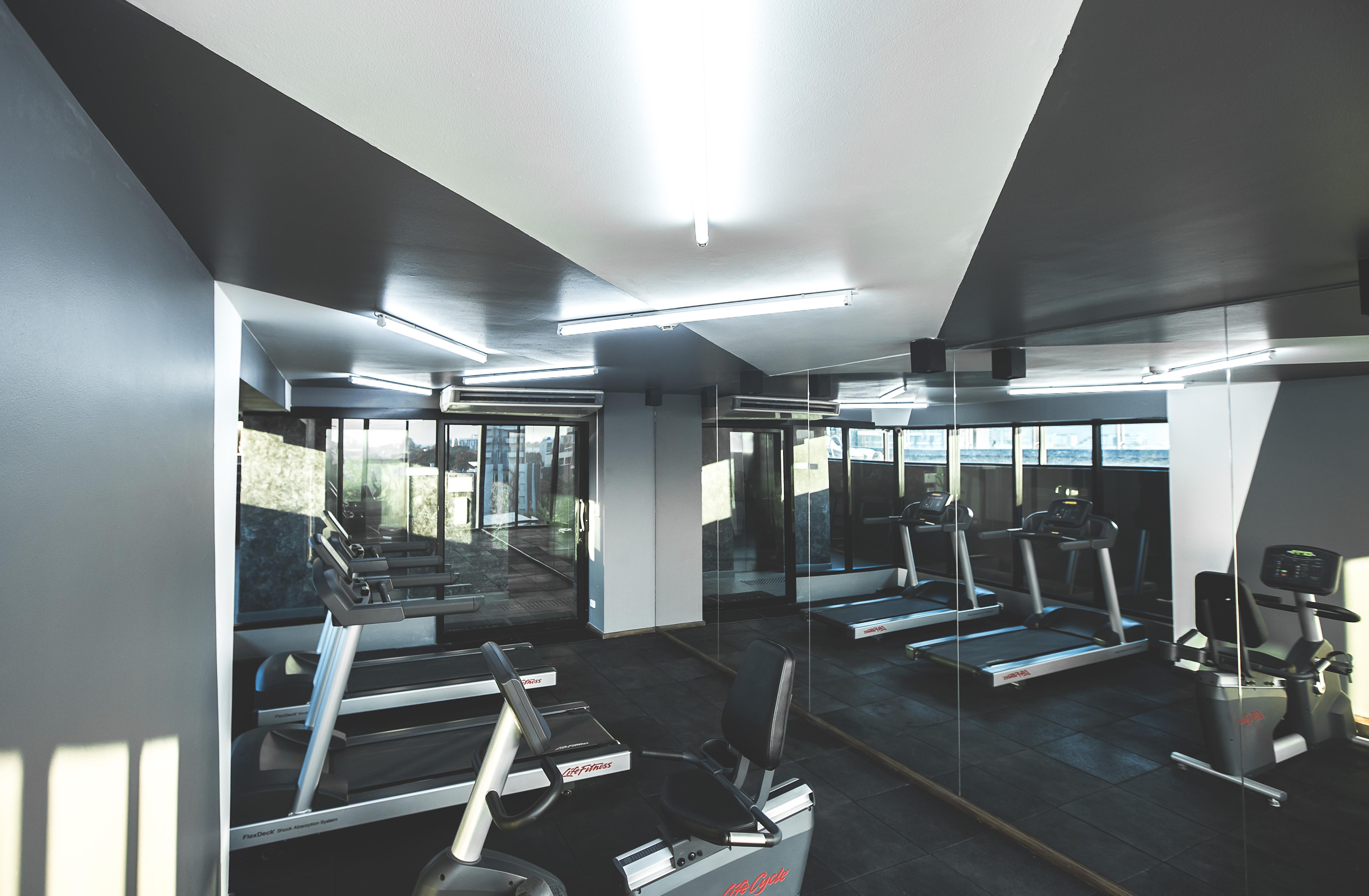 Art Mai Gallery Nimman Hotel Τσιάνγκ Μάι Εξωτερικό φωτογραφία The gym at the hotel
