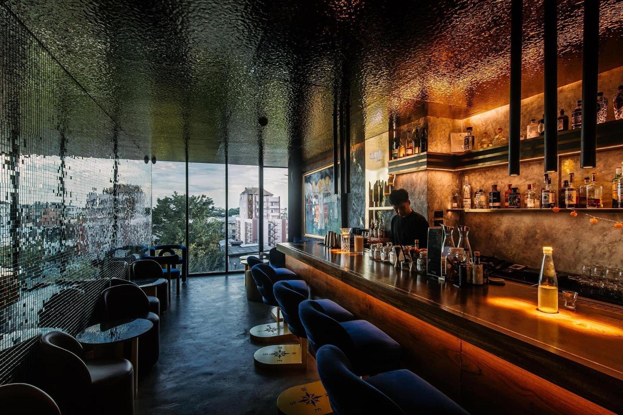 Art Mai Gallery Nimman Hotel Τσιάνγκ Μάι Εξωτερικό φωτογραφία The bar at the 10th floor